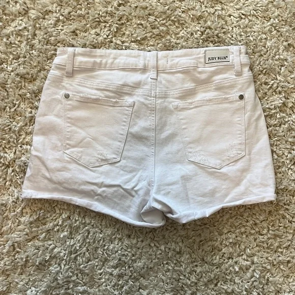 Judy Blue Women's White Distressed Shorts - Picture 6 of 6